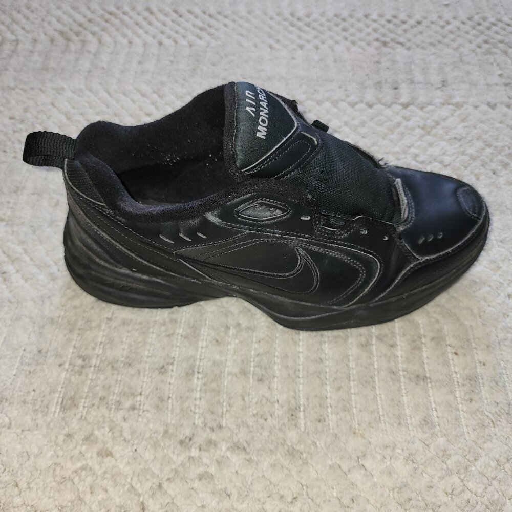 Nike Air Monarch IV Black Sneakers Men’s Size 10.5 Comfort Trainer - Picture 4 of 11